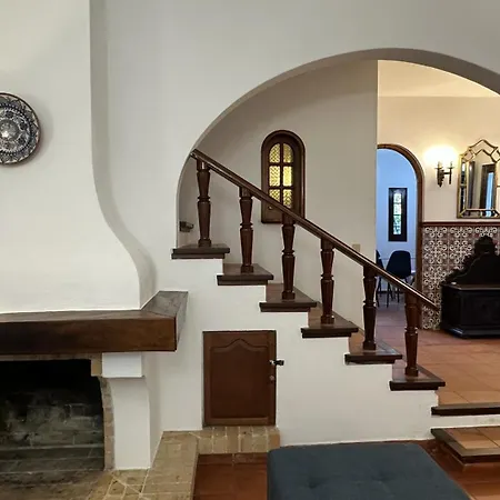 Arcadas De Moura Villa *